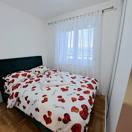 아파트 Apartman Apolo Istocno Sarajevo